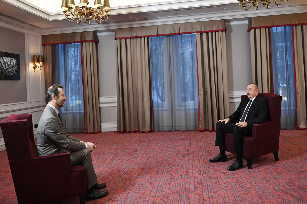 Президент Ильхам Алиев дал интервью газете «İl Sole 24 Ore»
