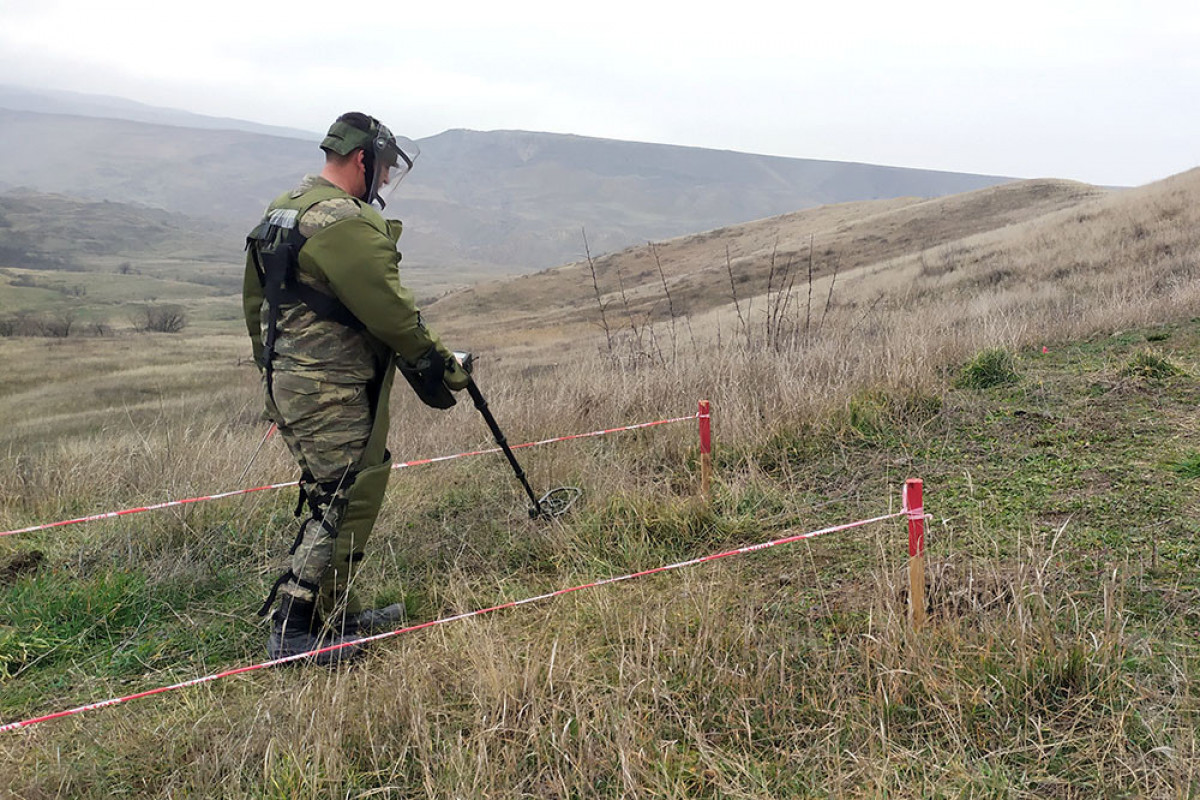 Azerbaijani MoD: 13365 hectares of territory cleared of landmines to date