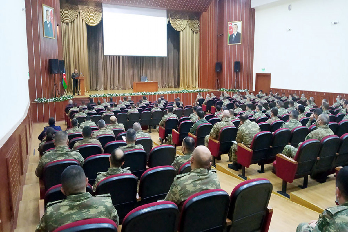 Training-methodological sessions were conducted with the officers and psychologists working with military personnel