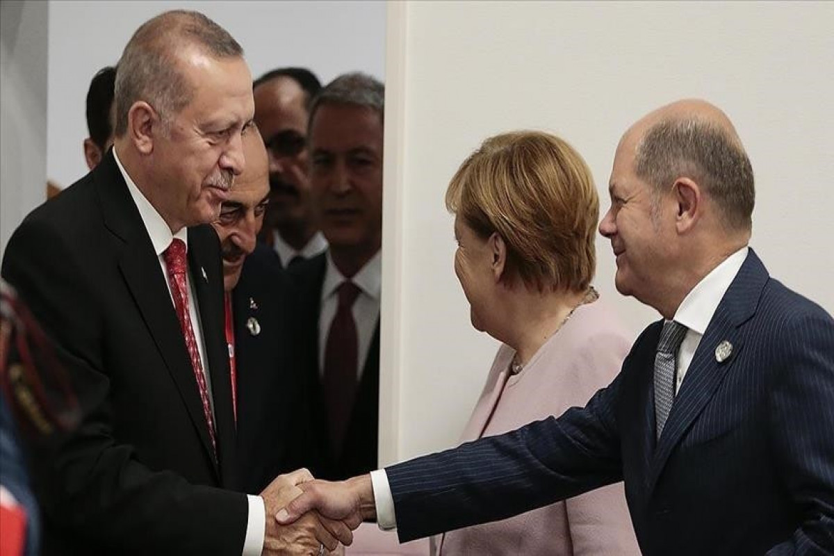 Эрдоган провел переговоры с новым канцлером ФРГ Олафом Щольцем