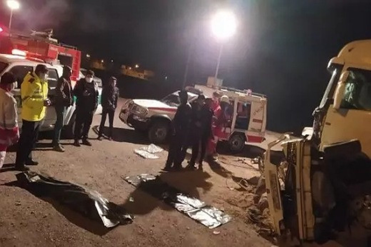 İranda yol qəzasında 5 nəfər ölüb