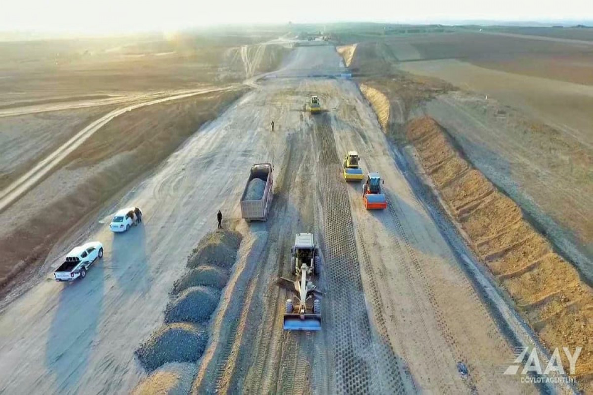 Construction of Ahmadbayli-Fuzuli-Shusha highway rapidly continued-PHOTO 