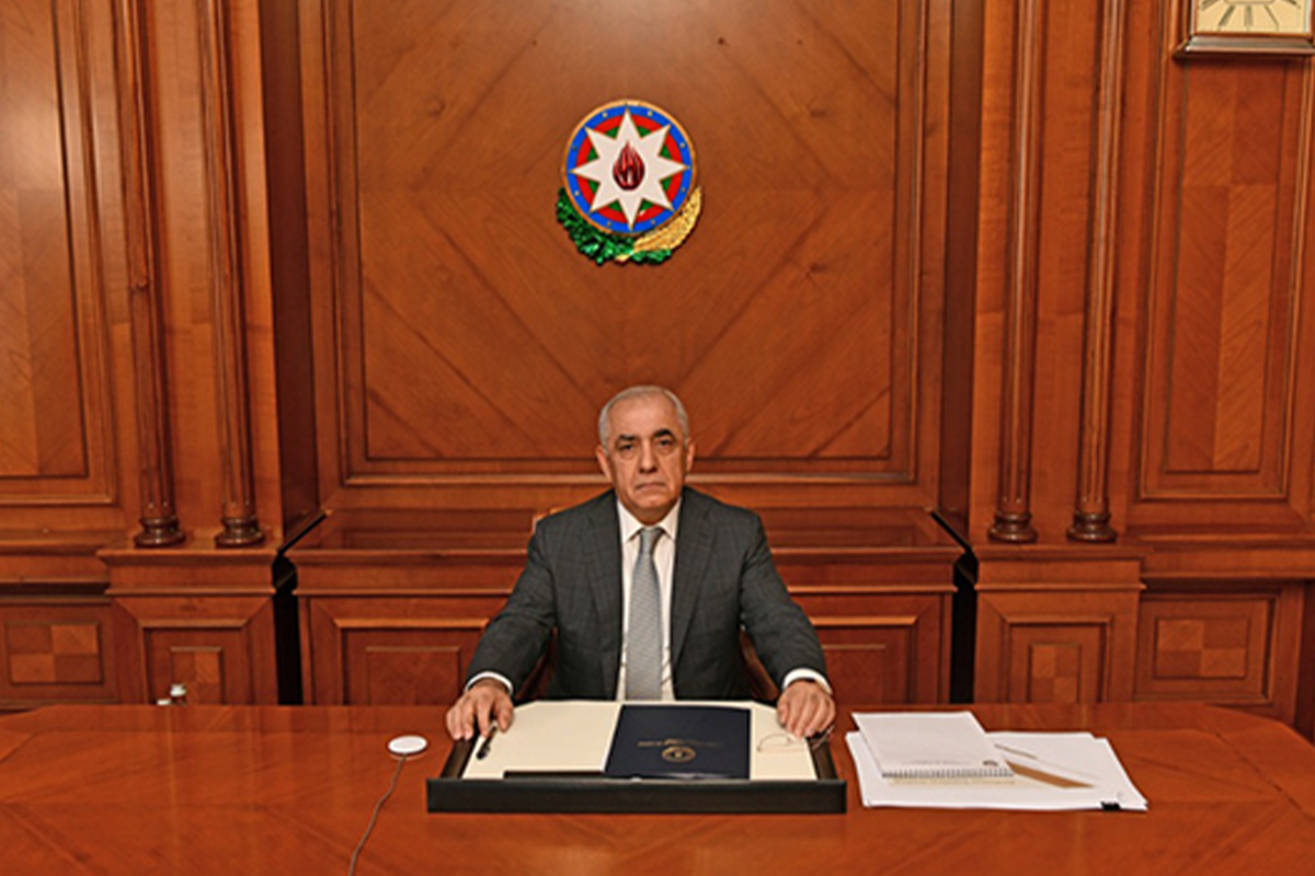 премьер-министр Али Асадов