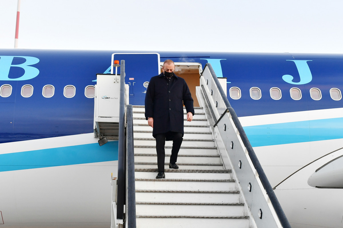 Azerbaijani President Ilham Aliyev visits Russia