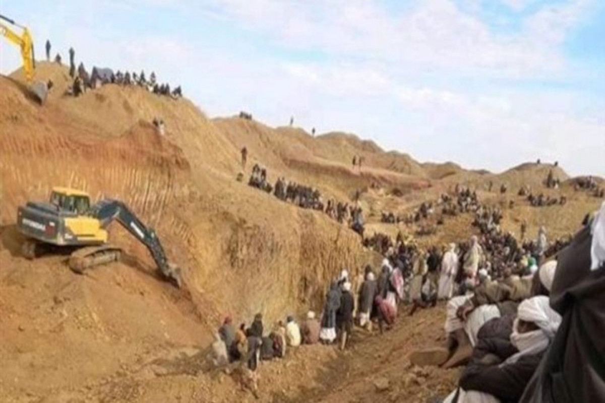 Почти 40 человек погибли при обрушении золотого рудника в Судане