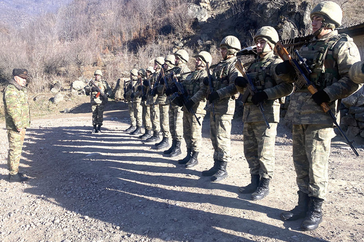 Azərbaycan Ordusunun Baş Qərargah rəisi Kəlbəcərdə hərbi hissələrdə olub - FOTO 