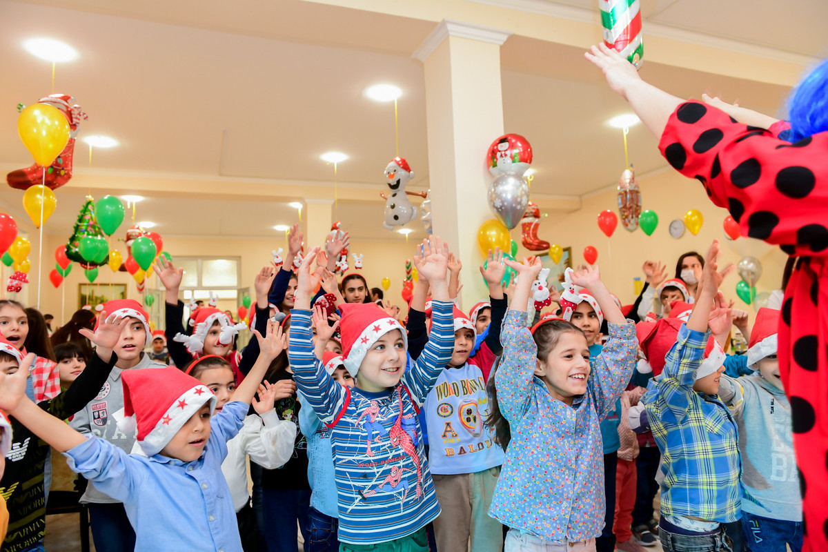 Heydar Aliyev Foundation organizes New Year ceremony for children