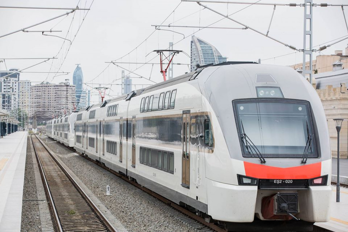 Поезда Баку-Сумгайыт будут работать по графику нерабочих дней