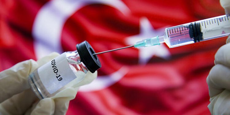 В Турции более 2 млн человек были вакцинированы от COVID-19