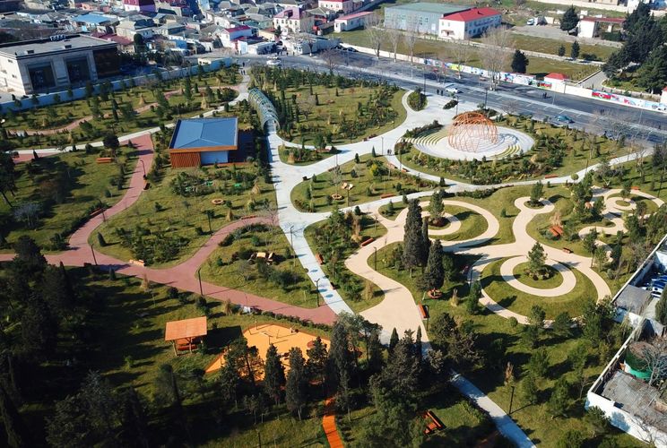 President Ilham Aliyev and Mehriban Aliyeva attend opening of newly laid forest park in Yasamal district