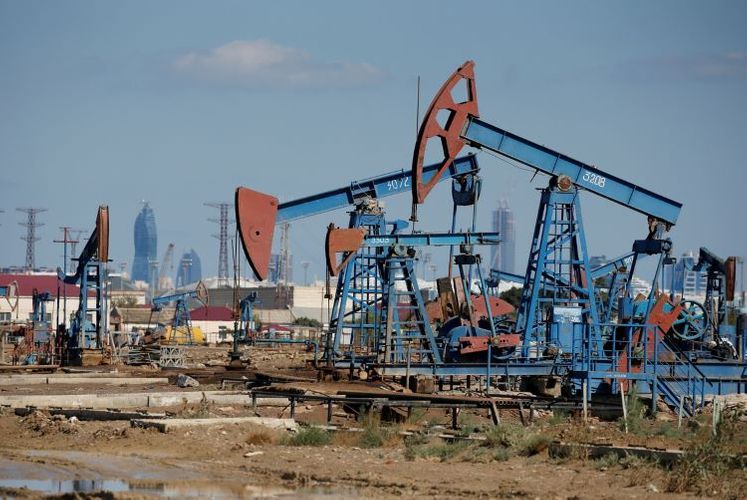Стоимость азербайджанской нефти составила около 57 долларов