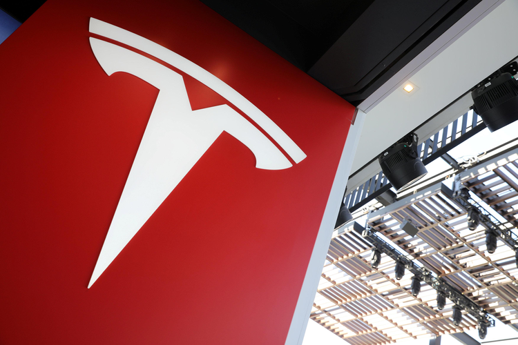 "Tesla" ABŞ-da 135 min avtomobili geri çağıracaq