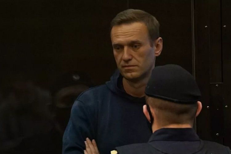 Aleksey Navalnı 3,5 il müddətinə azadlıqdan məhrum edilib