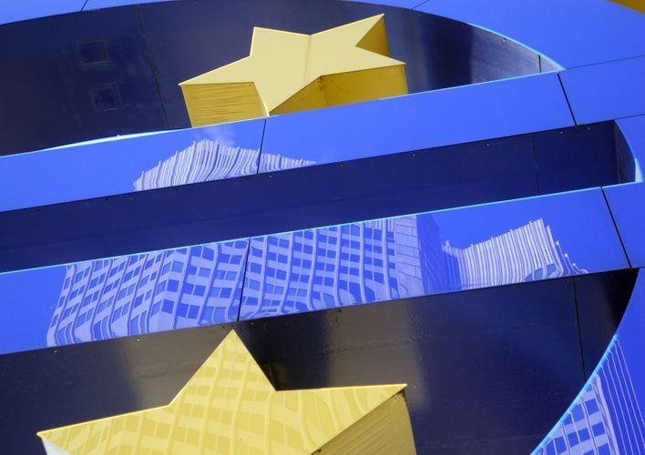 Avrozona iqtisadiyyatı IV rübdə 0,7% azalıb