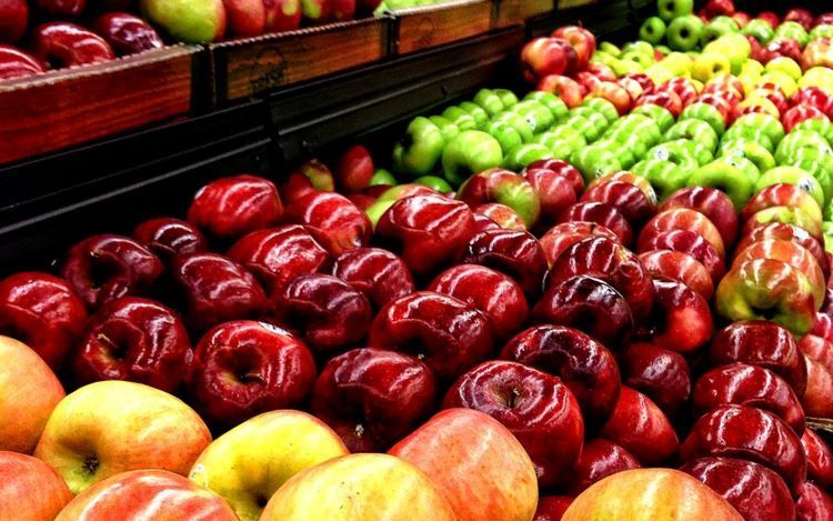 Еще 28 предприятиям Азербайджана разрешили экспортировать яблоки в Россию