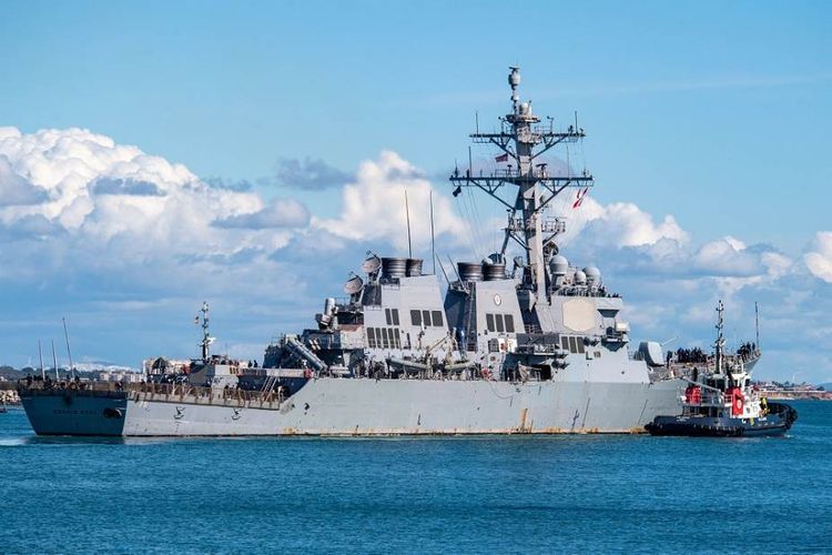  USS Donald Cook enters territorial waters of Georgia