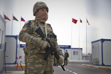 Türkiyə MN: “Türk və rus hərbiçilər Birgə Mərkəzdə atəşkəsin pozulmasının qarşısını almaq üçün tədbirlər görürlər” 