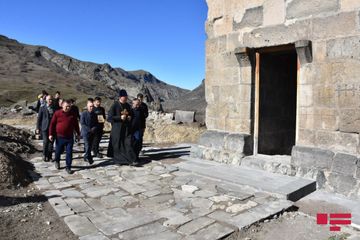 Azərbaycanın Alban-udi xristian icmasının üzvləri Laçında "Ağoğlan" monastırını ziyarət edib - FOTO - VİDEO
