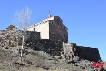 Azərbaycanın Alban-udi xristian icmasının üzvləri Laçında "Ağoğlan" monastırını ziyarət edib - FOTO - VİDEO