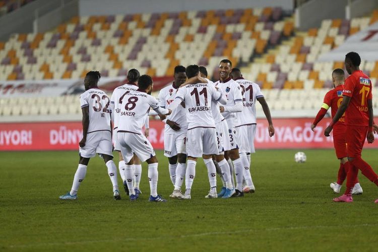 “Trabzonspor” ardıcıl 6-cı qələbəsini qazanıb