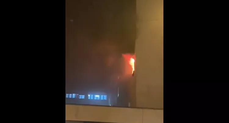 COVID-19 patient starts Fire at hospital in Spanish city of Cadiz