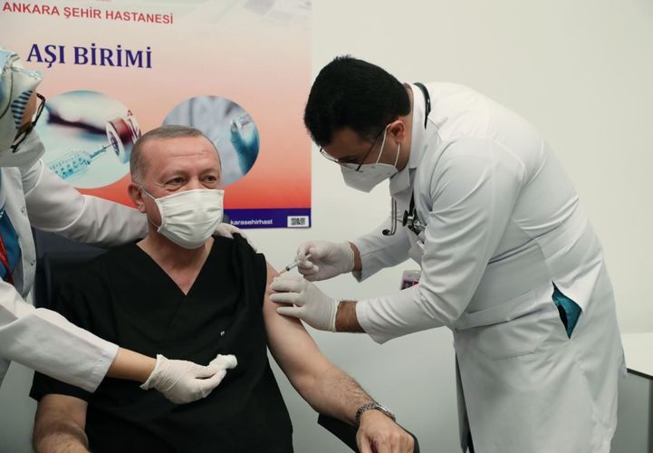 Turkish president receives 2nd dose of COVID-19 vaccine
