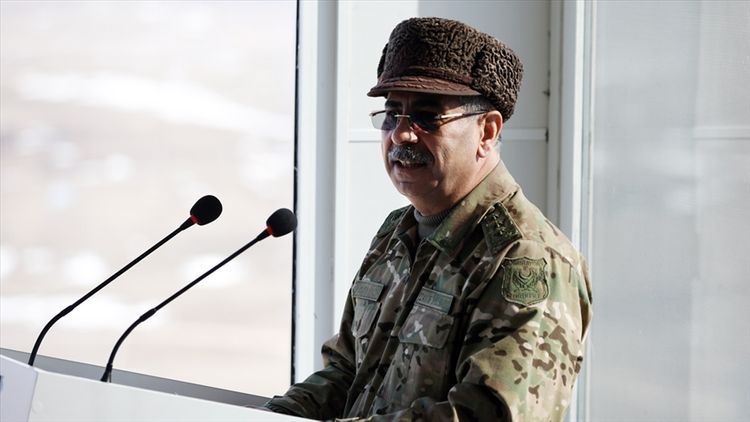 Azerbaijani Minister of Defense: “Benefiting from experience of Turkish army crucial for us”