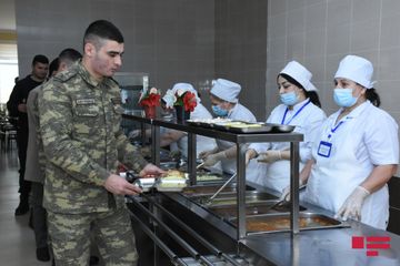 Jurnalistlər Heydər Əliyev adına Azərbaycan Ali Hərbi Məktəbində olublar - FOTO
