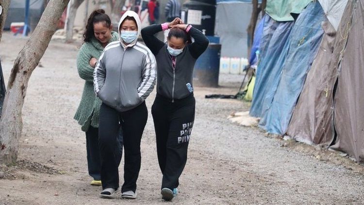 US to allow in thousands of asylum seekers waiting in Mexico