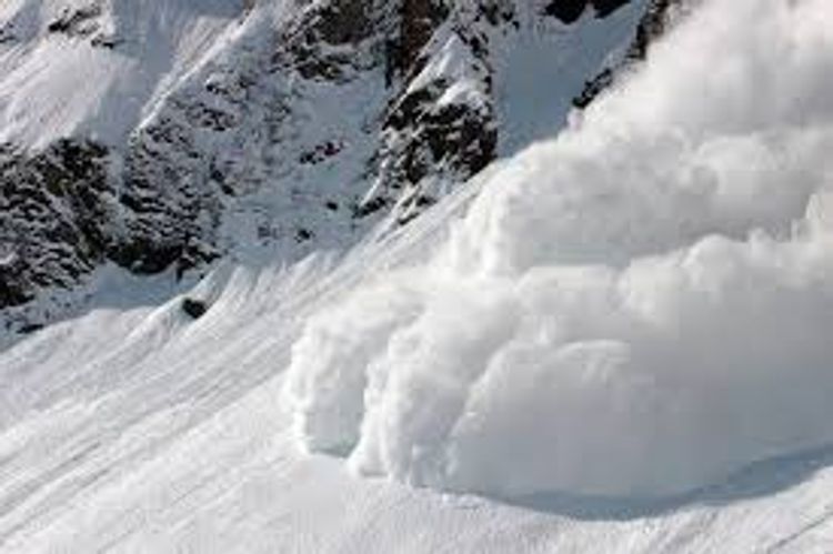 Pair of avalanches kill 3 mountain climbers in Slovenia