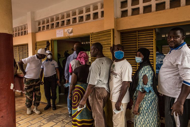  В Гвинее объявили о начале эпидемии лихорадки Эбола