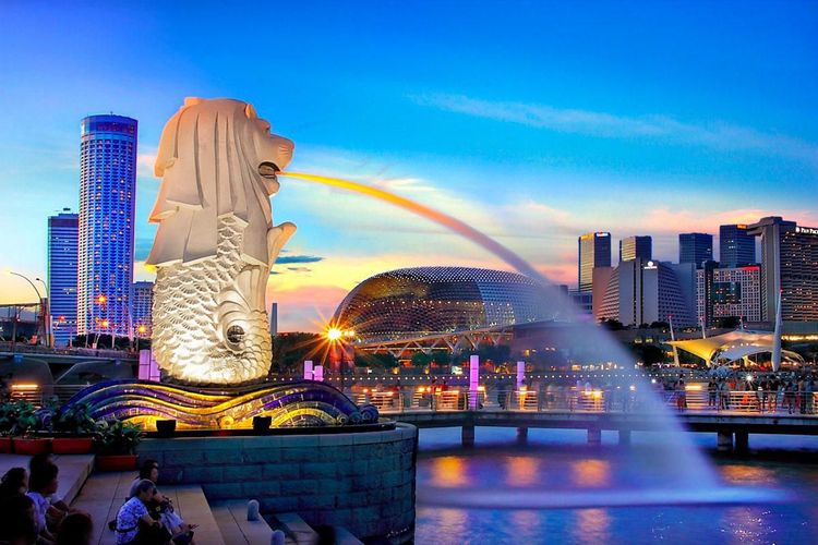 Singapore’s economy shrinks 5.4% in 2020