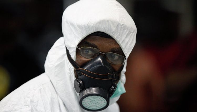 ÜST: Konqo və Qvineyada yayılan Ebola virusu regional risk yaradır