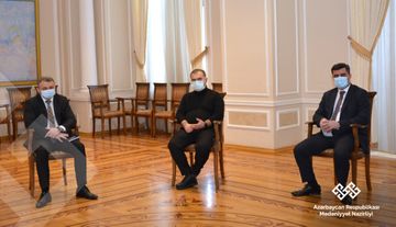 Mədəniyyət naziri ilə televiziya kanalları rəhbərləri arasında görüş keçirilib