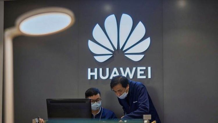 Huawei to reduce phone output in 2021 by 60% 