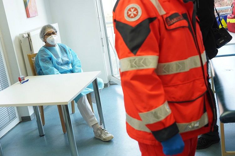 İtaliyada daha 347 nəfər koronavirusdan ölüb