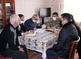 Şəhid olmuş və itkin düşmüş hərbçilərin ailələrinə sosial və psixoloji dəstək verilir