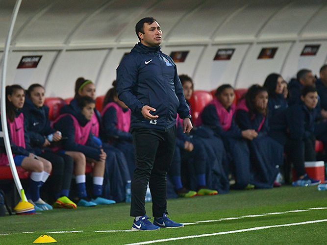 Главный тренер сборной Азербайджана: Мне стыдно, я извиняюсь перед футбольной общественностью