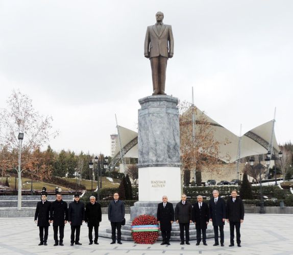 Али Асадов посетил Парк Гейдара Алиева в Анкаре – ФОТО 