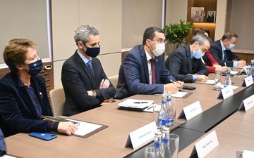 Ceyhun Bayramov Fransa Milli Assambleyasının üzvləri ilə görüşüb
