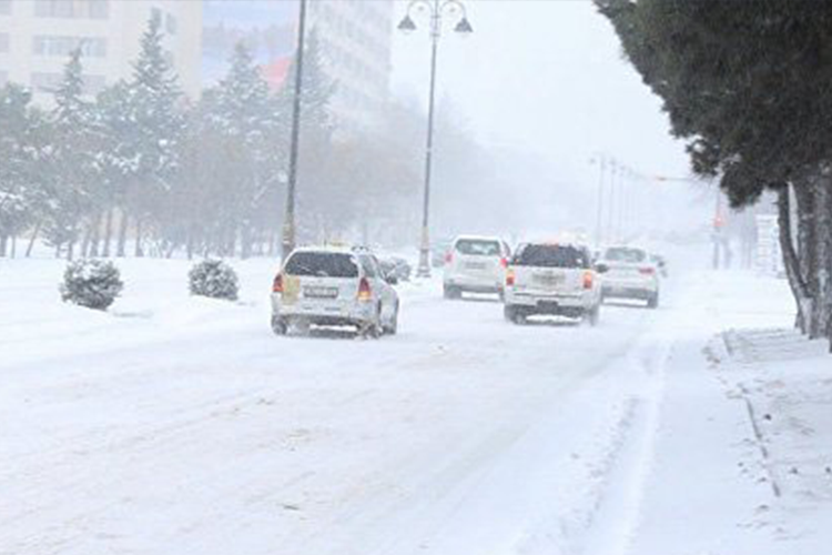 В Баку высота снежного покрова составляет 20 см – ФАКТИЧЕСКАЯ ПОГОДА