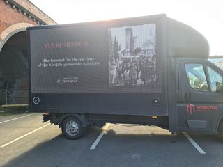 Londonda Xocalı həqiqətlərini əks etdirən məlumatlandırma aksiyası təşkil edilib - FOTO