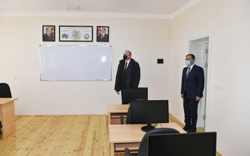 Ceremony to give out apartments to families of martyrs and war disabled was held in Baku  - UPDATED