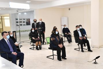 Ceremony to give out apartments to families of martyrs and war disabled was held in Baku  - UPDATED