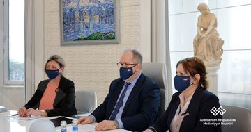 Anar Kərimov Latviya səfiri ilə görüşüb
