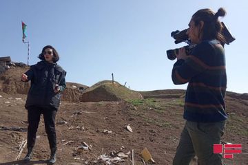 Gürcü jurnalistlər işğaldan azad edilmiş Füzuli rayonuna səfər edib - FOTO
