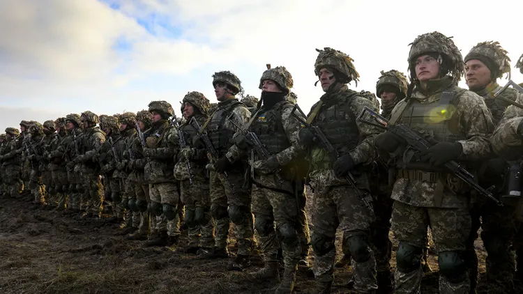 Ukrayna ordusunda hərbi rütbələr NATO standartlarına uyğunlaşdırılır