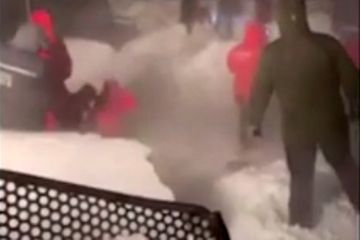 Rusiyada qar uçqunu altından bir ailənin 4 üzvü xilas edilib  - FOTO - VİDEO - YENİLƏNİB