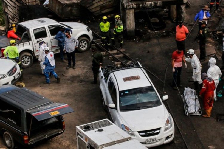 Kolumbiyada baş vermiş yanğın zamanı 7 nəfər ölüb