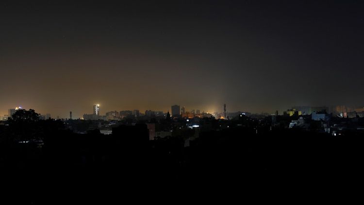 Pakistan restores power supply after massive blackout